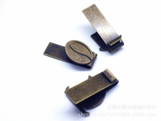 厂家直销 手套五金配件 船型房型各种形状合金烧焊 笔记本饰品